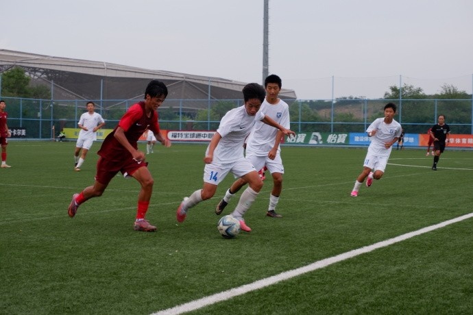 上海海港U15队继小组赛三场全胜后,在排位赛阶段再收获两场胜利 上海海港U15队继小组赛三场全胜后,在排位赛阶段再收获两场胜利